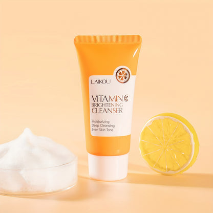 Pure Radiance: Oppfriskende Vitamin C Cleanser